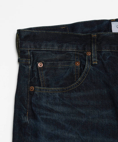 CLASSIC DENIM REGULAR STRAIGHT JEANS