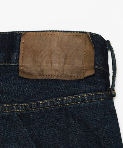 CLASSIC DENIM REGULAR STRAIGHT JEANS